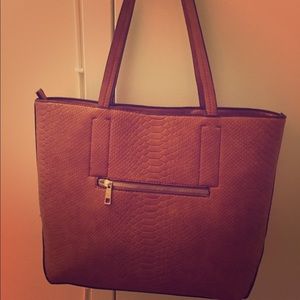 Brown Leather shoulder bag